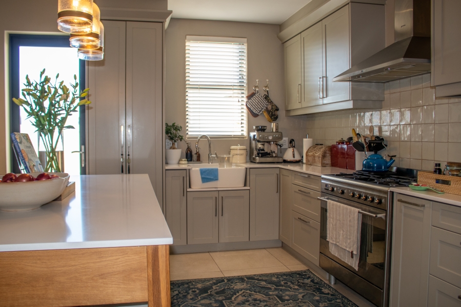 To Let 3 Bedroom Property for Rent in Sitari Country Estate Western Cape